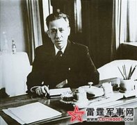 建国前夕刘少奇秘密访苏带回220位苏联专家